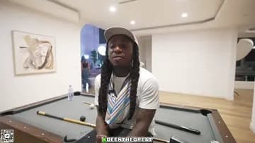 kevin gate pull up