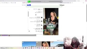 סאונד מוזר ברקע