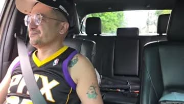 SUS signs his Deep friendship with SAM