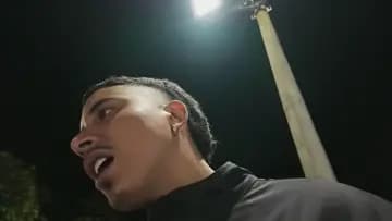 Si