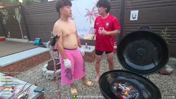 5 guys