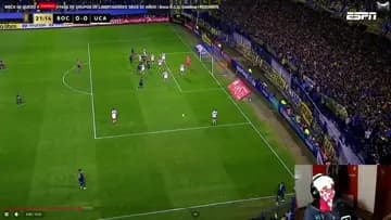 LA TIENEN ADENTRO