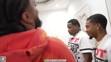 😂