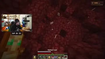 5600