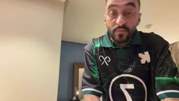 تت