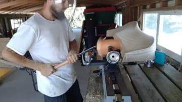 spinny things with wood- zio