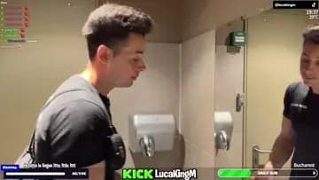 CHIUSO NEL BAGNO