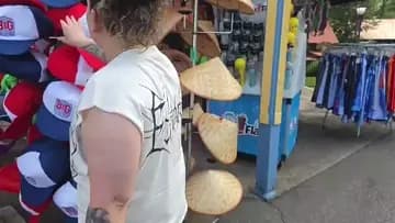 Mm