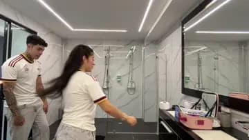 gkugjji