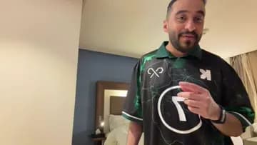 شي تاريخي