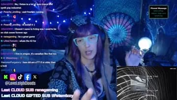 <3