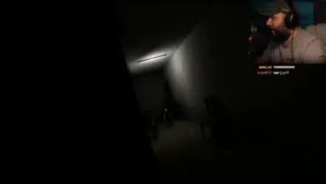 البسو السماعات بنلعب لعبه جدا مرعبه ! | Clip