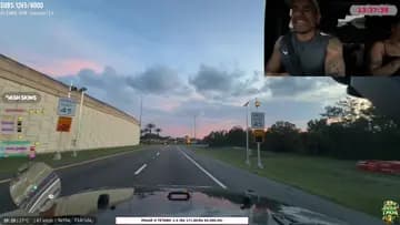 É O TETANIC BEBÉ , CARRO DE DESMANCHE !!!!!!!!!